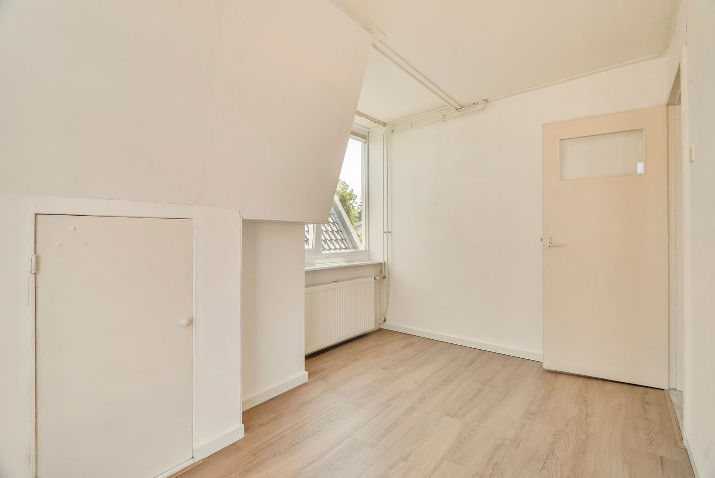 Photo 50 of Groenelaan 8