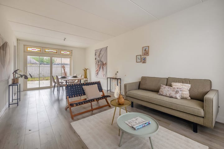 Hoekwoning te koop: Pluut 26, Lemmer