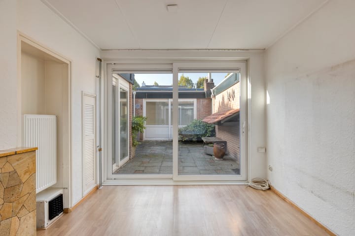 Twee-onder-één-kap te koop: Zuider Parallelweg 26A, Velp (Ge)