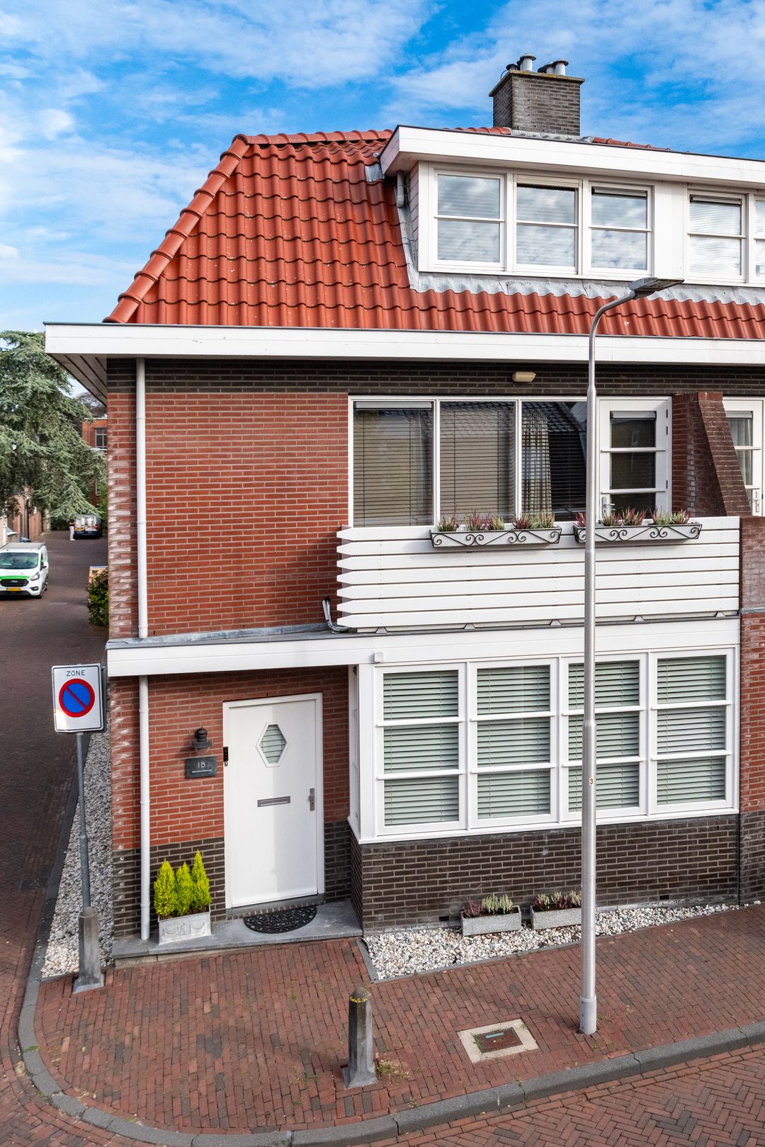 Photo 47 of Weteringstraat 1-B
