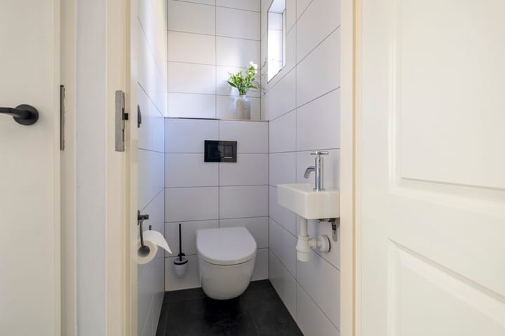 Vrijstaande woning te koop: Landschrijverlaan 40, Rolde