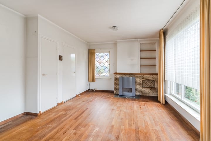 Vrijstaande woning te koop: Wilhelminalaan 15, Geldrop