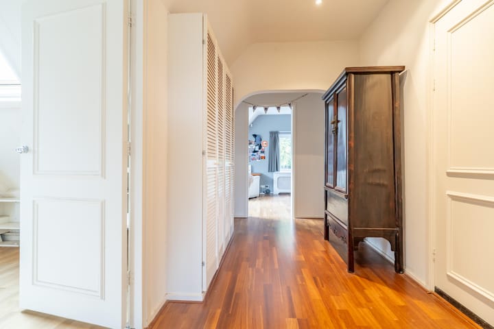 Vrijstaande woning te koop: Zevenenderdrift 4, Laren (Nh)