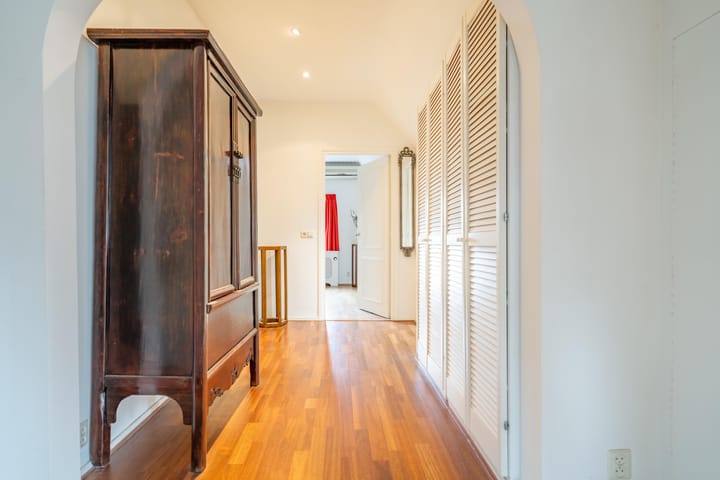 Vrijstaande woning te koop: Zevenenderdrift 4, Laren (Nh)