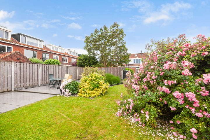 Tussenwoning te koop: Leliestraat 37, Vlaardingen