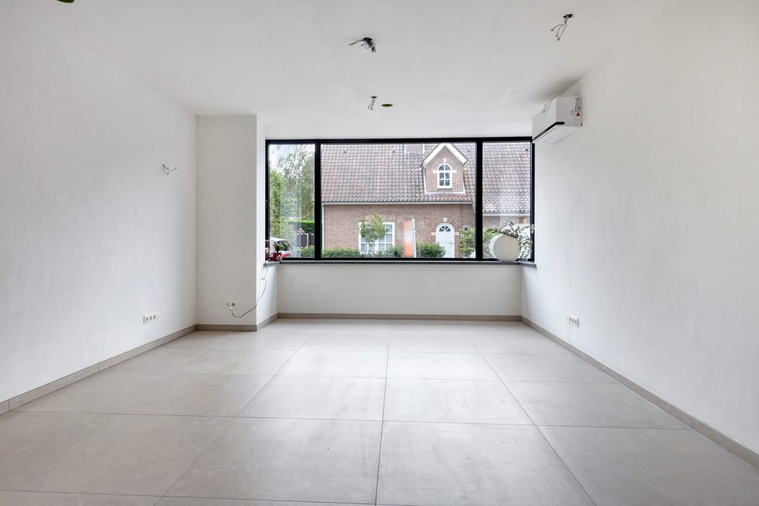 Photo 13 of Schoolstraat 12-A