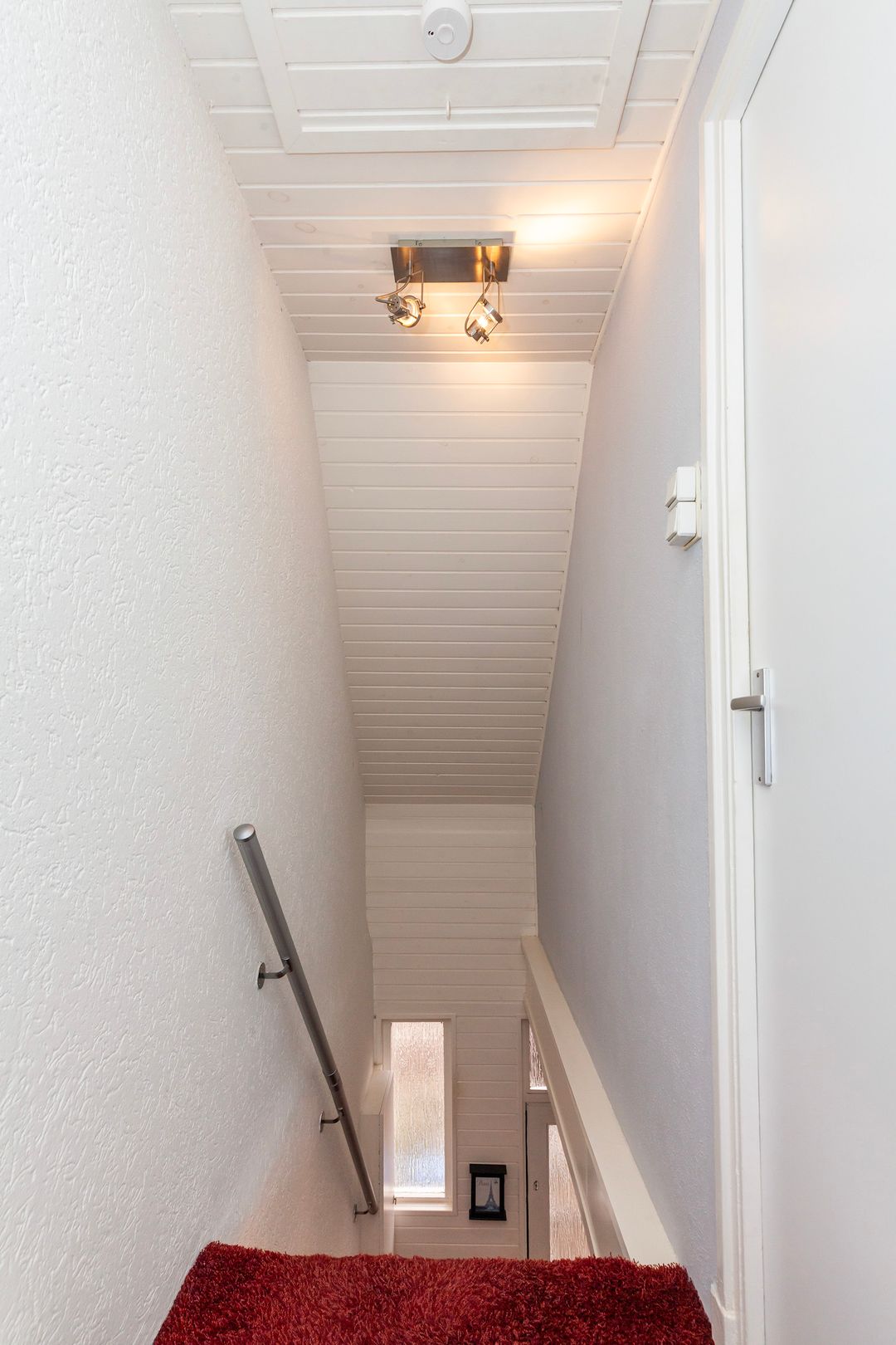 Photo 31 of Leliestraat 37