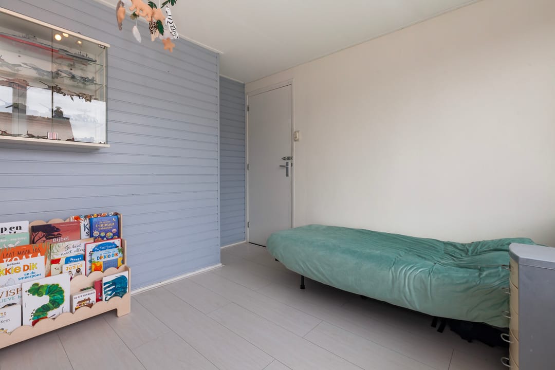 Photo 38 of Leliestraat 37
