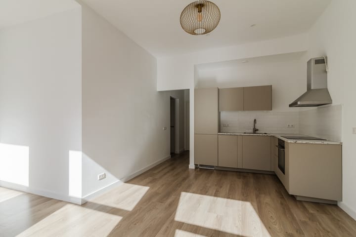 Appartement te koop: Van Swietenstraat 107, 'S-Gravenhage