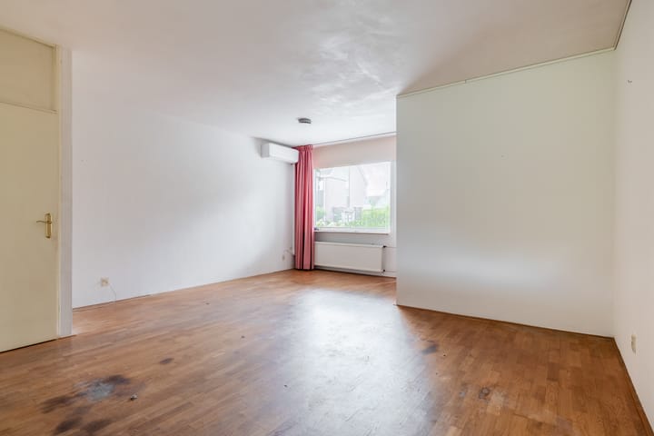 Twee-onder-één-kap te koop: Gasthuisbouwing 1, Rheden