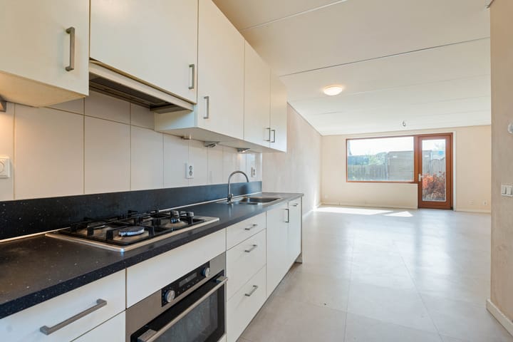 Tussenwoning te koop: Jan van der Horststraat 78, Haarlem