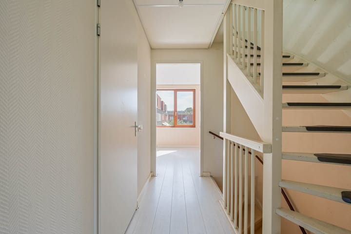 Tussenwoning te koop: Jan van der Horststraat 78, Haarlem