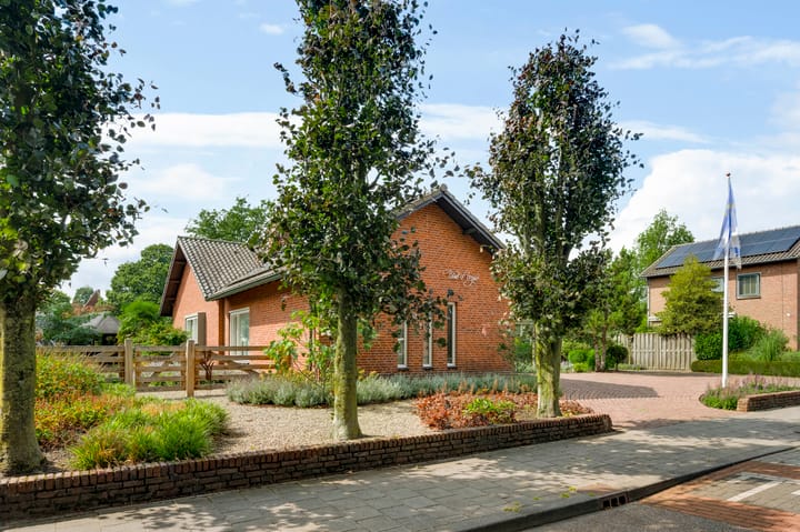 Vrijstaande woning te koop: Mgr Verstraelenstraat 12, Sevenum