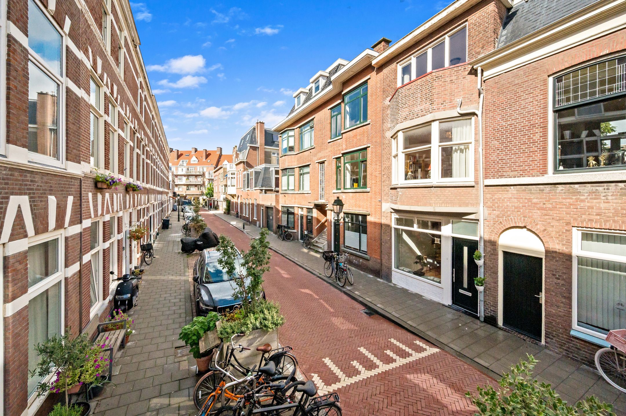 Photo 6 of Marcelisstraat 80