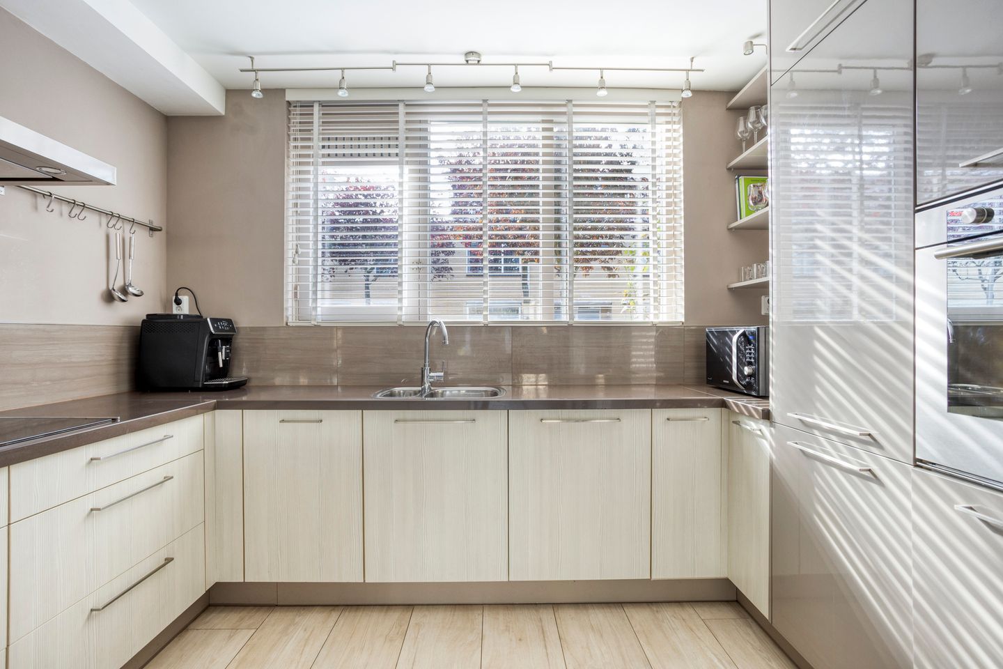 Photo 14 of Kinrooistraat 43