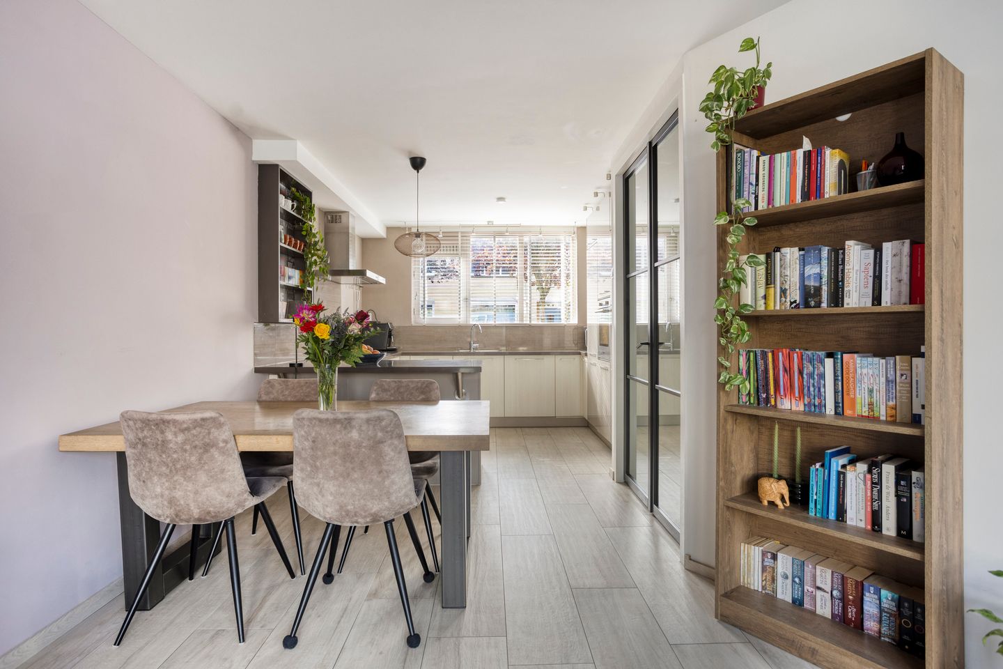 Photo 10 of Kinrooistraat 43