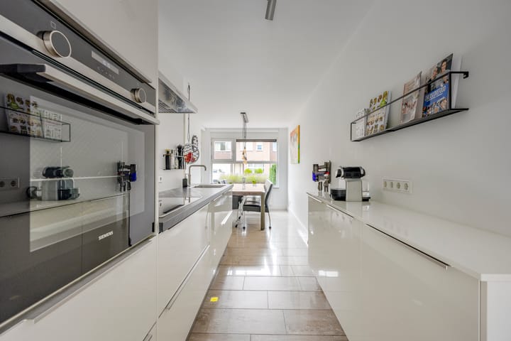 Tussenwoning te koop: Bikkerspolder 2, De Meern