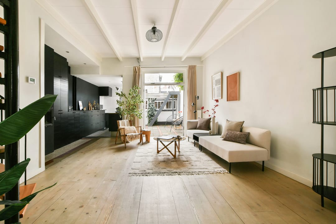 Photo 8 of Kamperstraat 32