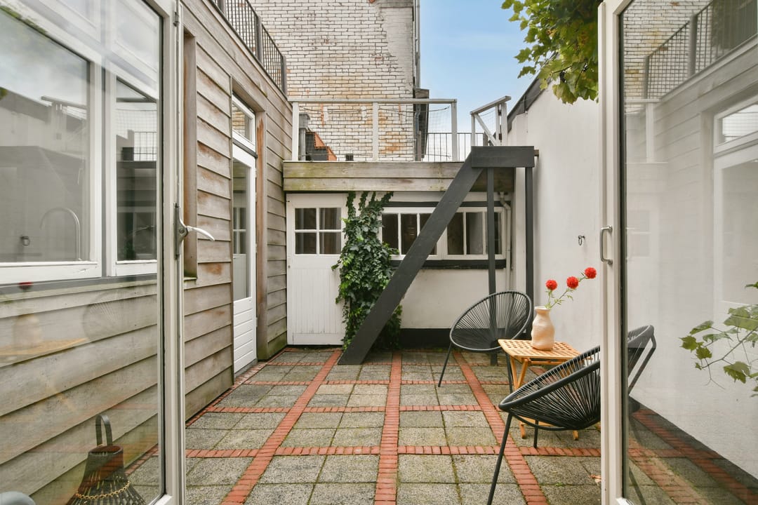 Photo 16 of Kamperstraat 32