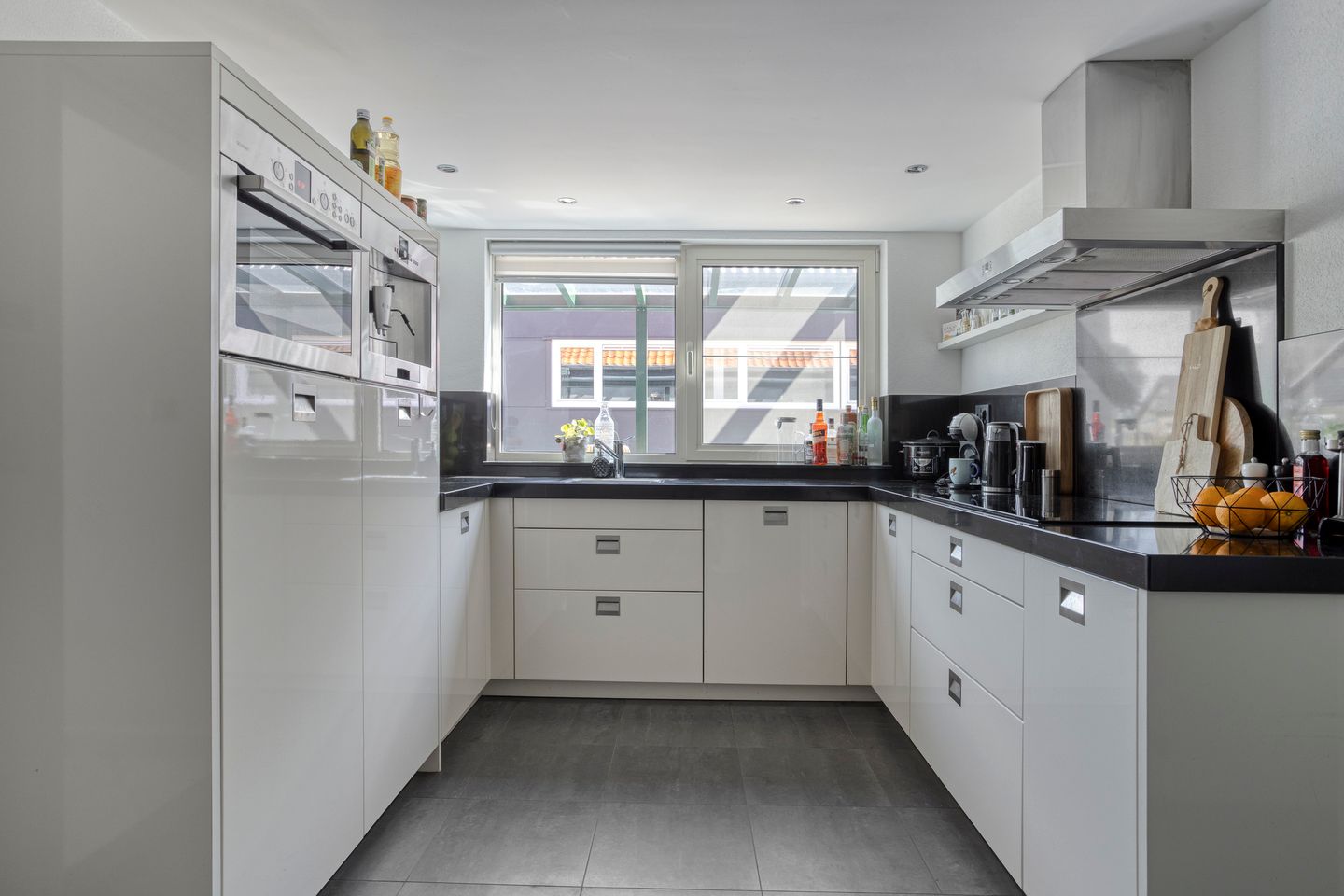 Bekijk foto 4 van Biezenstraat 27