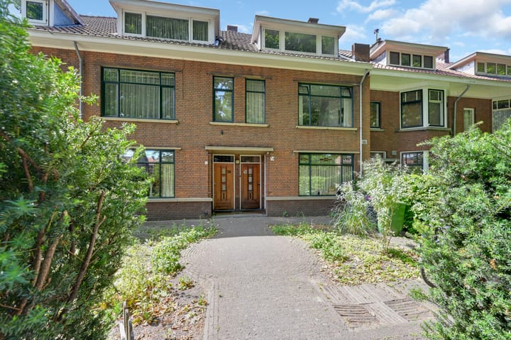 Appartement te koop: Koningin Julianalaan 36, Voorburg