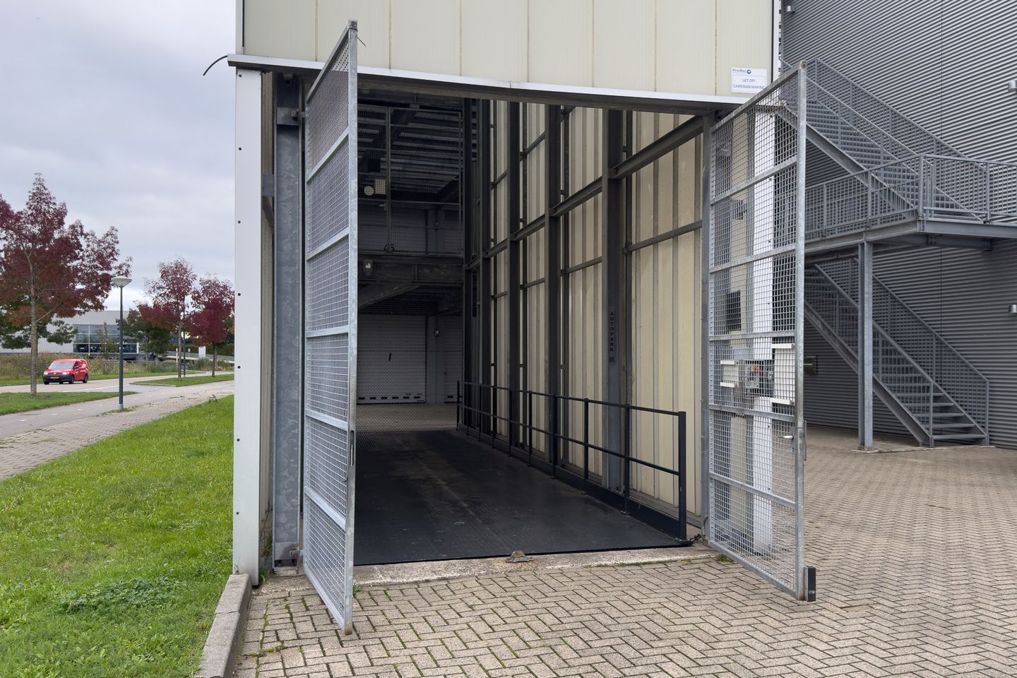 Foto 10 van Grote Esch 830-C98