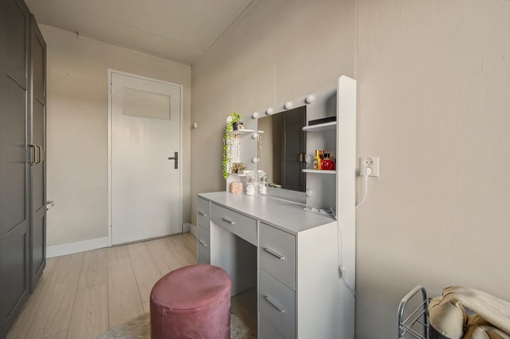 Tussenwoning te koop: De Hoogstraat 4, Vlijmen