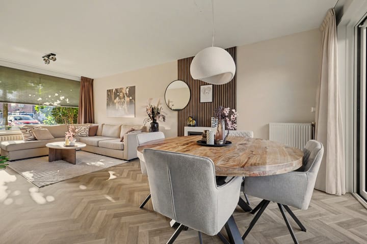 Tussenwoning te koop: De Hoogstraat 4, Vlijmen