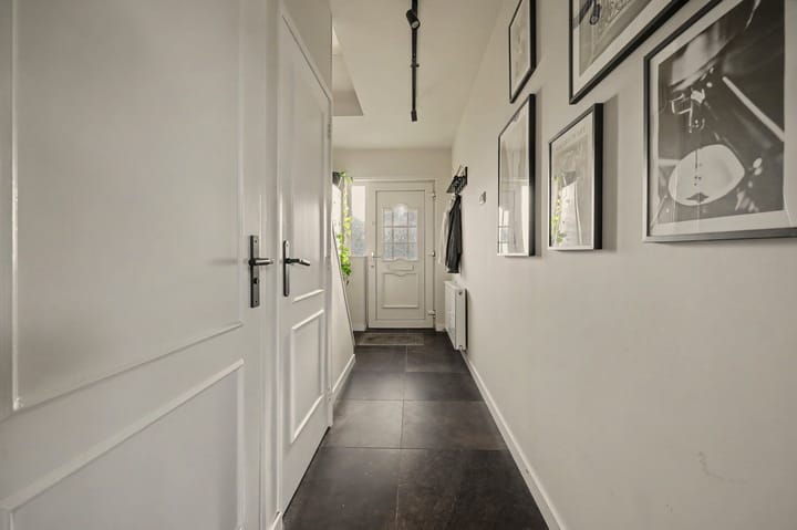 Tussenwoning te koop: De Hoogstraat 4, Vlijmen