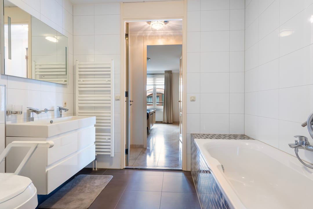 Photo 17 of Willem-Alexanderstraat 2-32