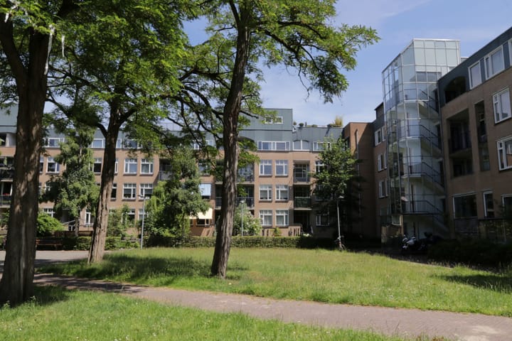 Appartement te koop: Flevostraat 76, Almere