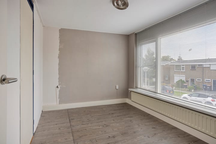 Tussenwoning te koop: Irisstraat 6, Steenbergen (Nb)