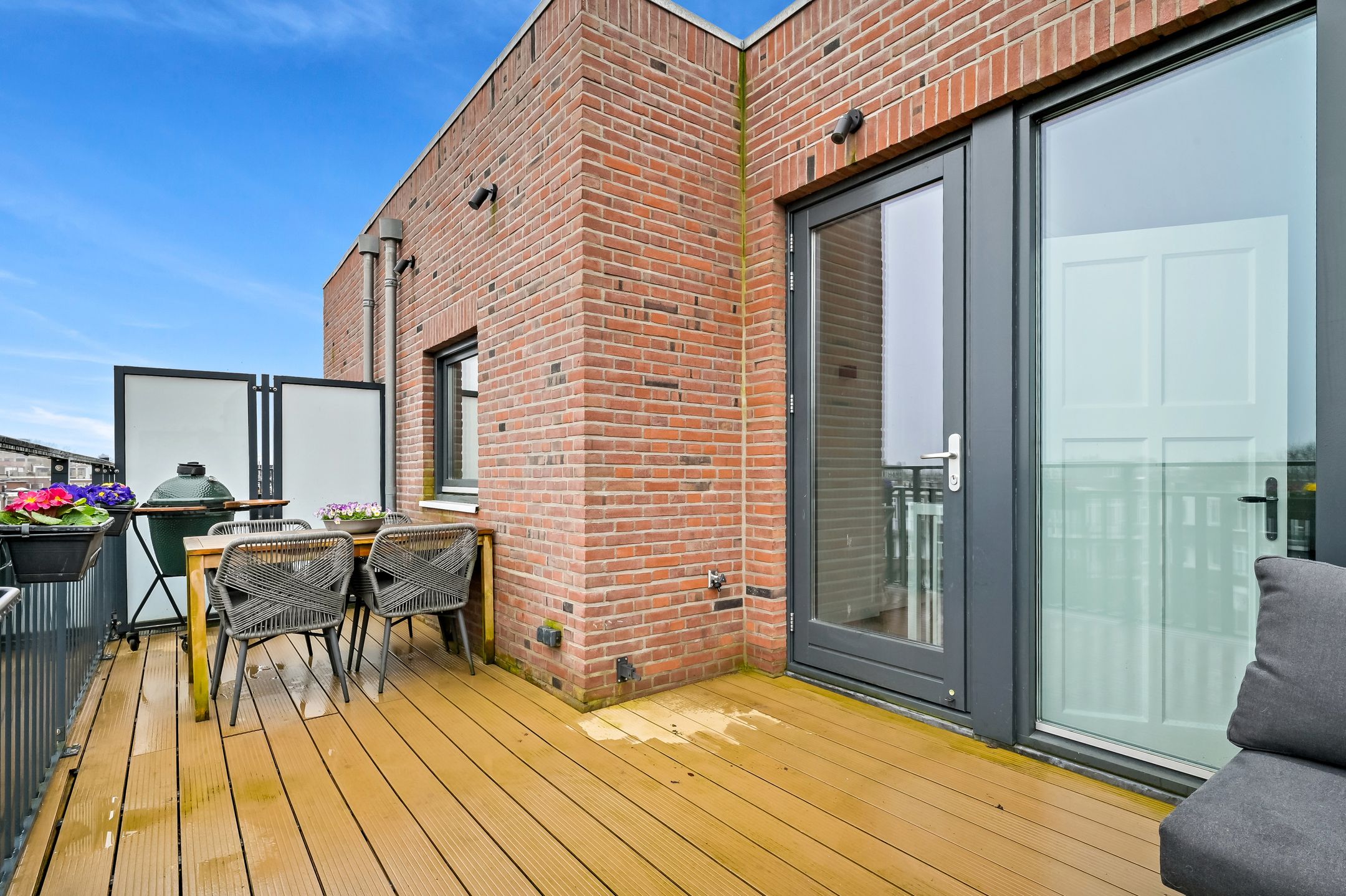Photo 36 of Hendrik Zwaardecroonstraat 156