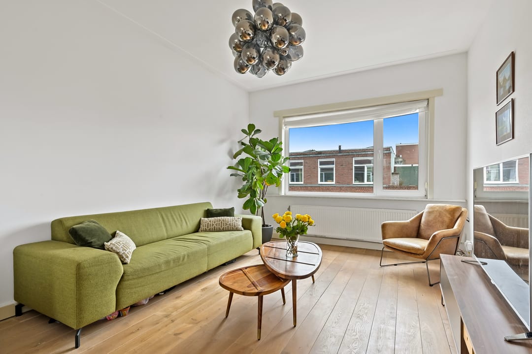 Photo 11 of Hendrik Zwaardecroonstraat 156