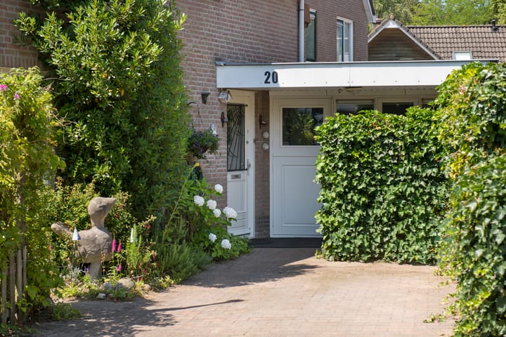 Tussenwoning te koop: Lebretweg 20, Oosterbeek