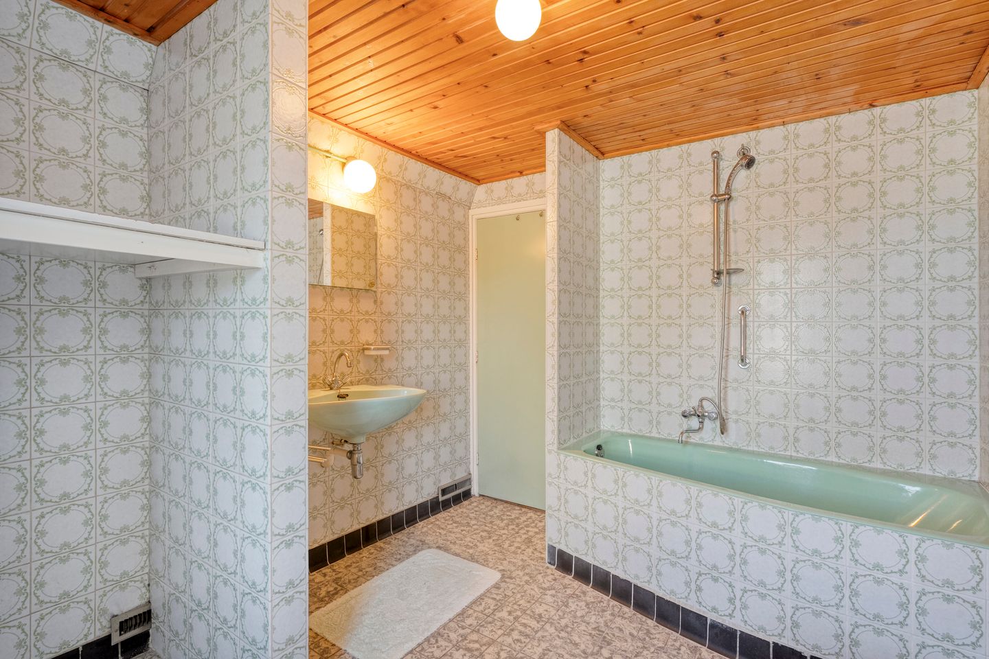 Photo 55 of Brinkstraat 10