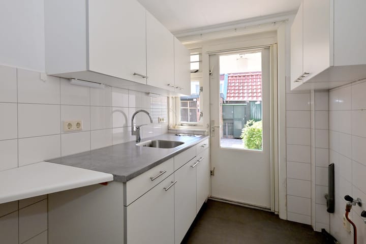 Foto 3 van Tjoenerstraat 8