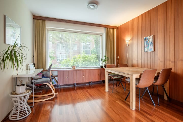 Twee-onder-één-kap te koop: Le Bron de Vexelastraat 10, Roermond