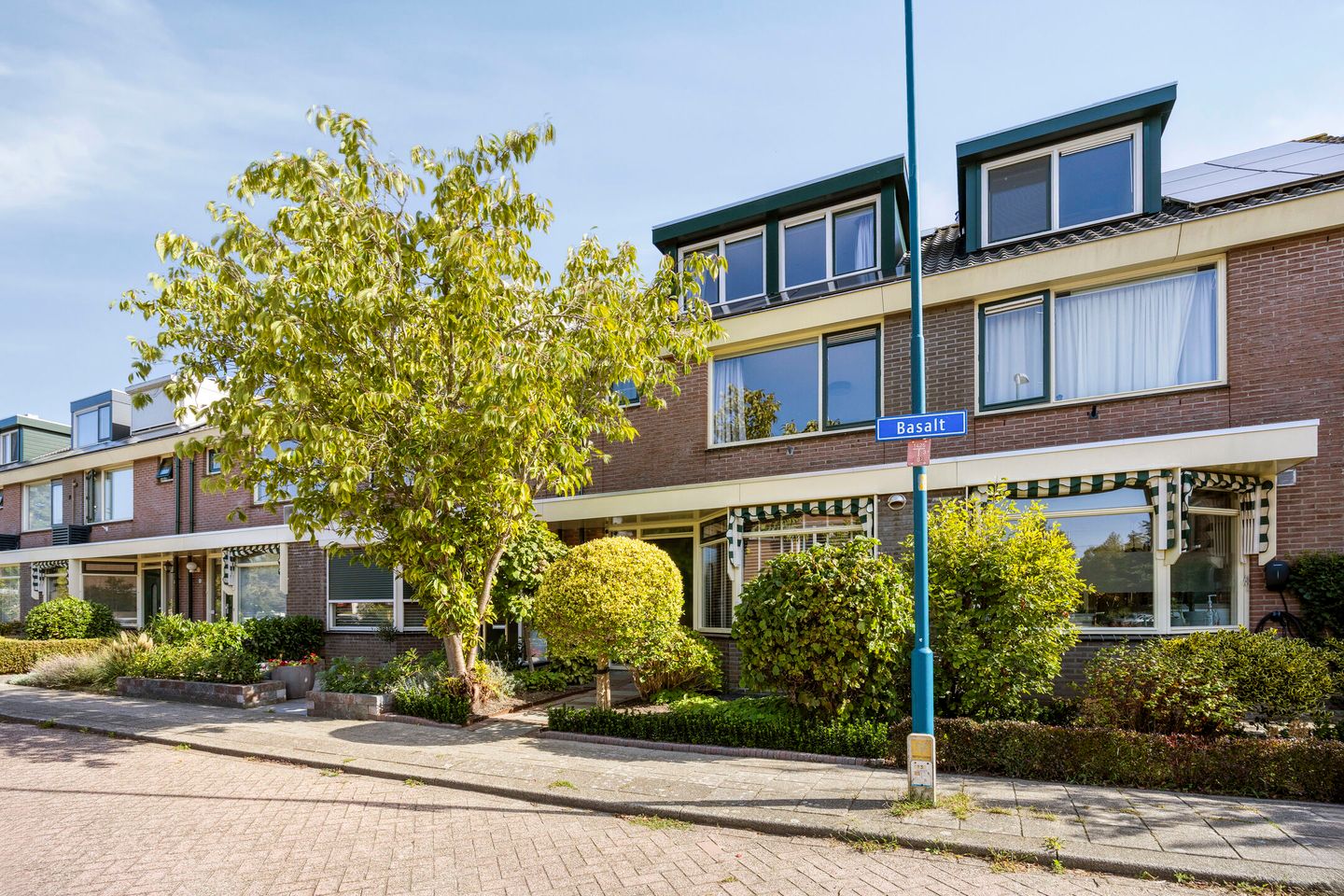 Foto 1 van Basalt 18