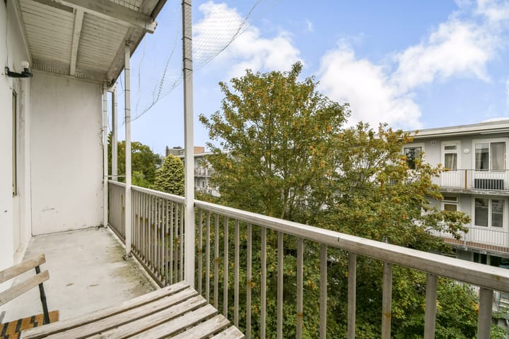 Appartement te koop: Van Spilbergenstraat 74-3, Amsterdam