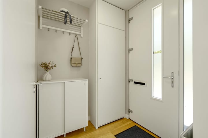 Hoekwoning te koop: van Maanenstraat 19, Eindhoven