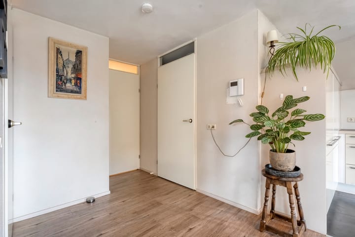 Appartement te koop: van Emstplein 9, Appelscha