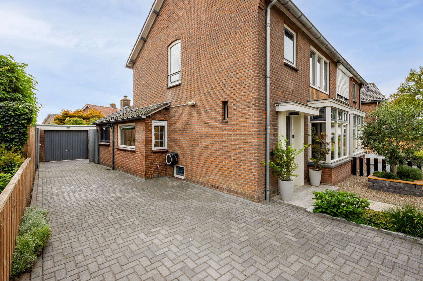 Foto 10 van van Tienhoven van de Boogaardstraat 9