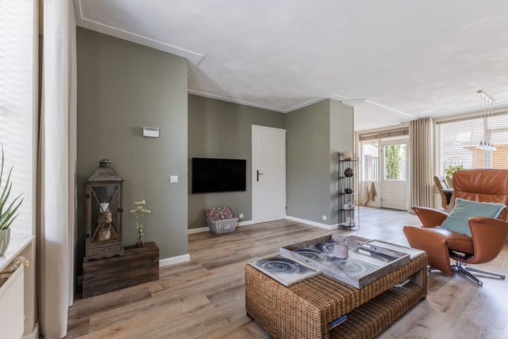Tussenwoning te koop: Gersteland 26, Geldrop
