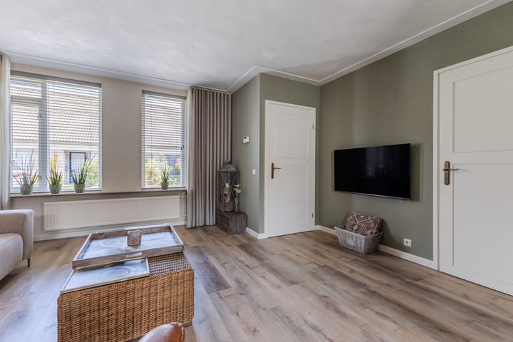 Tussenwoning te koop: Gersteland 26, Geldrop