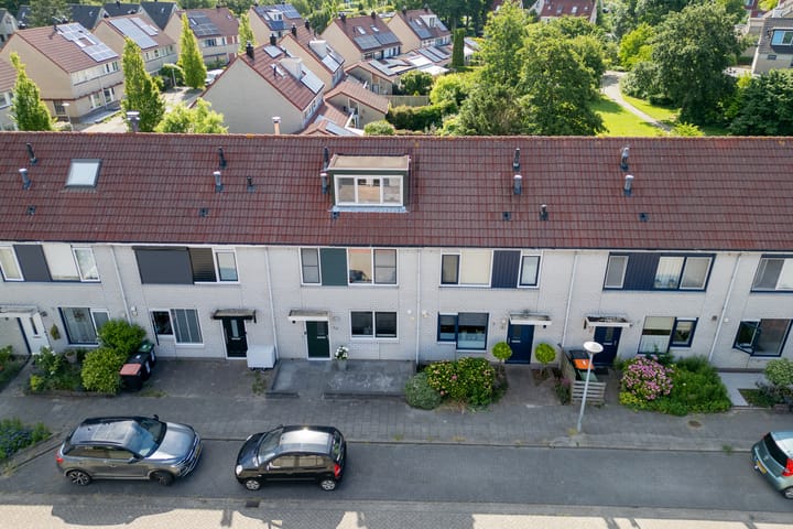 Foto 4 van Smaragd 53