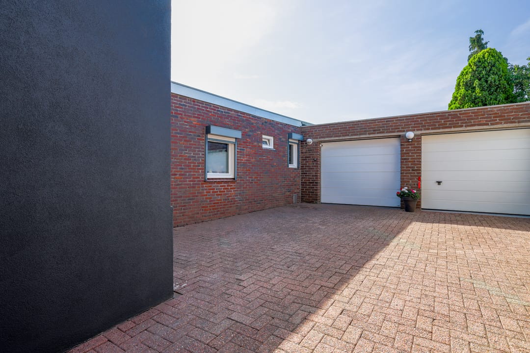 Photo 37 of Kloosterraderstraat 88
