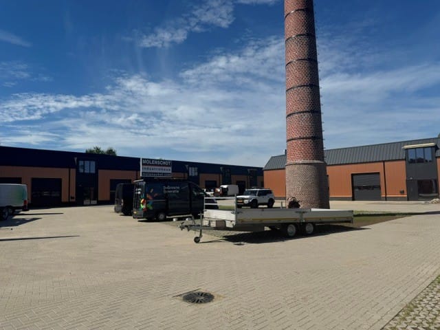 Bekijk foto 3 van Sint-Oedenrodeseweg 5