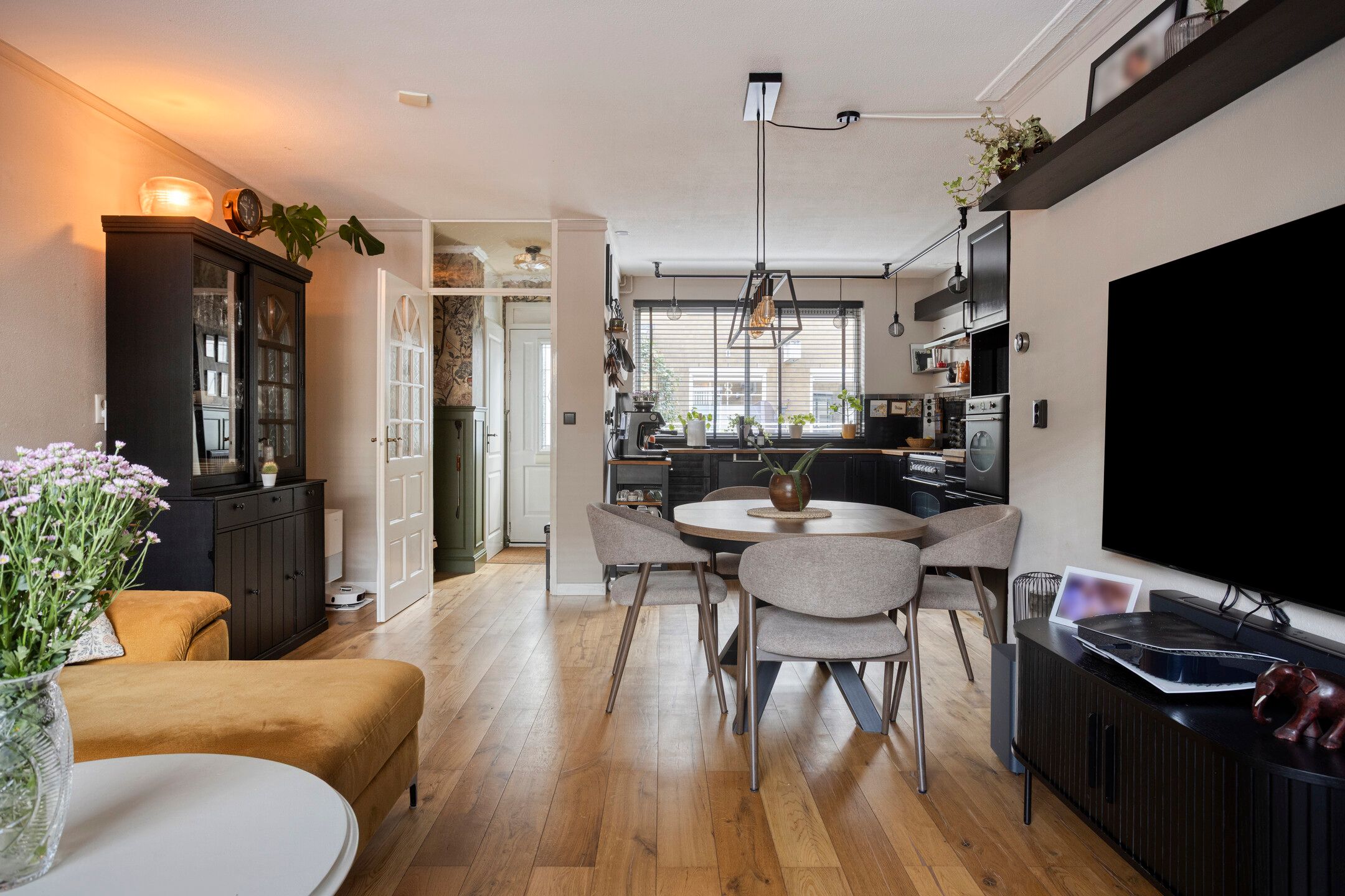 Photo 6 of Otellostraat 10