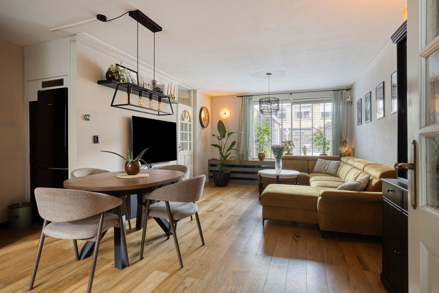 Photo 5 of Otellostraat 10